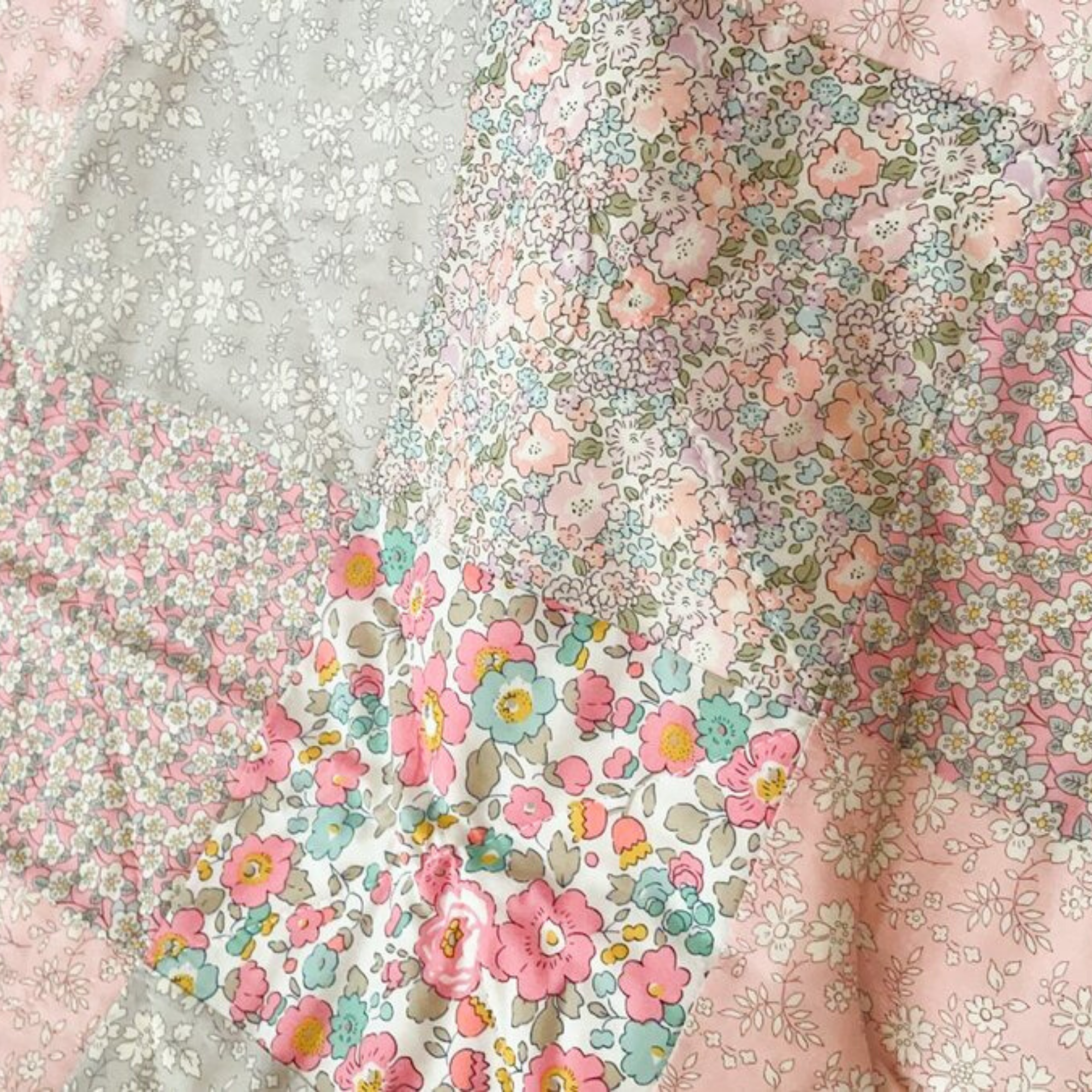 Limited edition quilt made with Liberty Tana Lawn™- The Freya Quilt